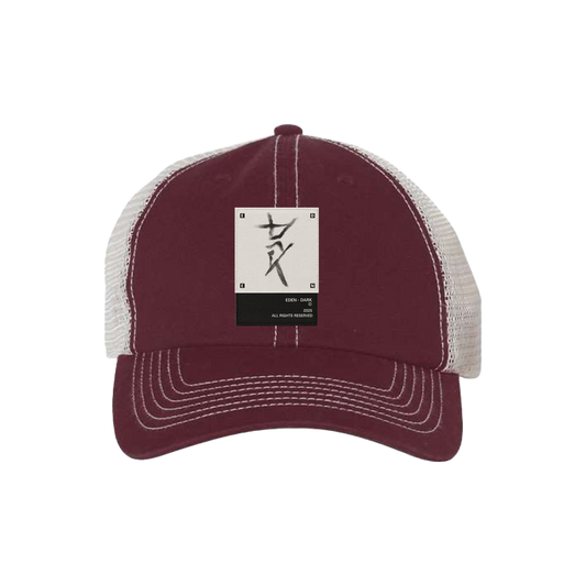 WOVEN LABEL MESH MAROON HAT